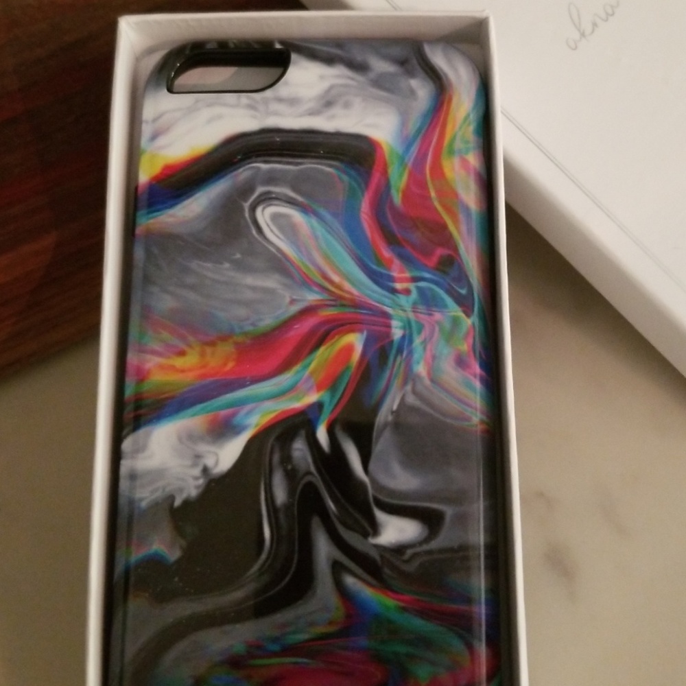 Iphone case - Picture 2 of 2